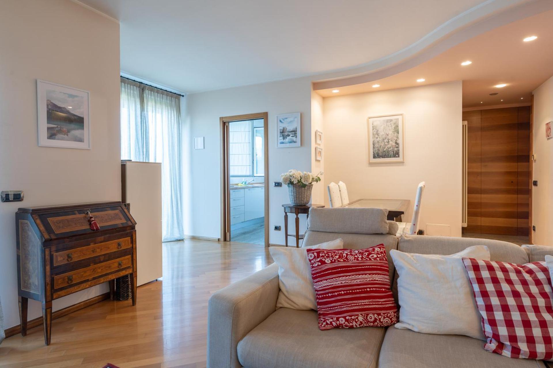 Como Lake - Apartment In Residence 5 Minutes From Lecco Center Galbiate ภายนอก รูปภาพ